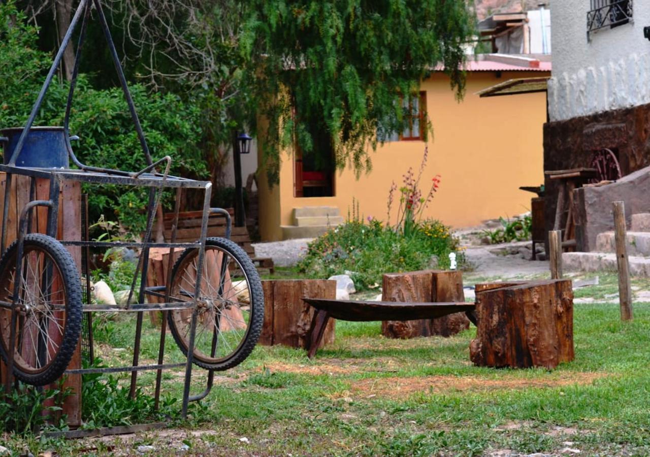 Hostal La Albahaca Tilcara Exteriör bild