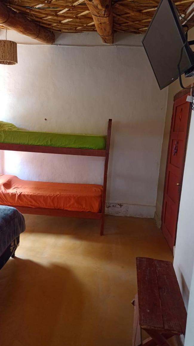 Hostal La Albahaca Tilcara Rum bild